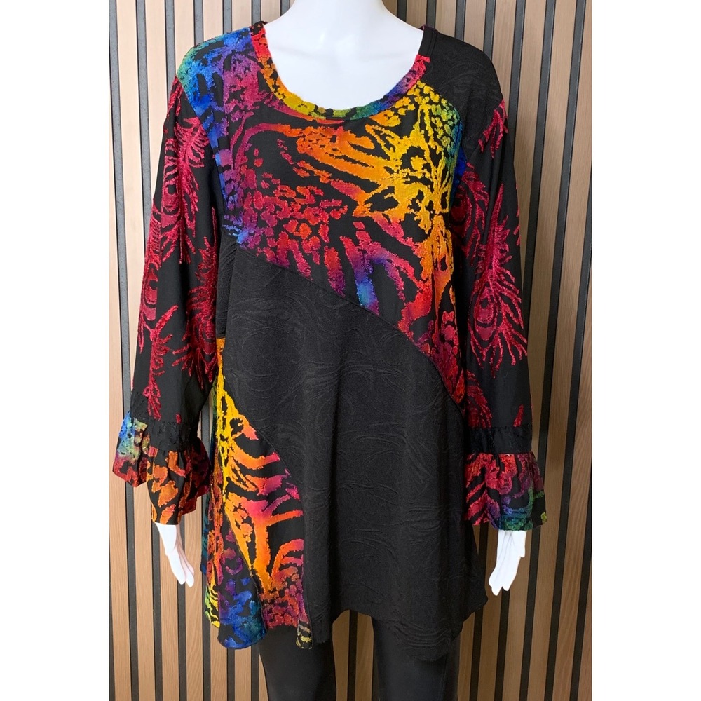 Calessa Tunic Top 2X Black Rainbow Burnout Velvet Lagenlook Ruffle Sleeve Tunic